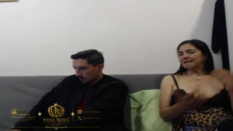 axellbellarosee online show from May 18, 2026, 5:08 pm