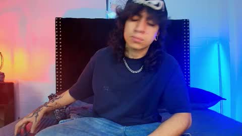 Snapshot of axellkush chatting on February 21, 2026, 12:39 pm AxellKush online show from February 21, 2026, 12:39 pm