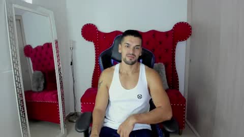 Axel online show from July 16, 2026, 11:16 am