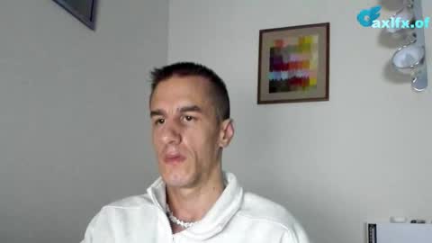 Axl online show from November 4, 2025, 2:54 am