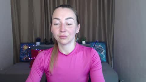 Jully online show from March 8, 2025, 7:16 am