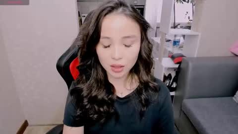 Aya Moon online show from October 2, 2025, 5:14 am