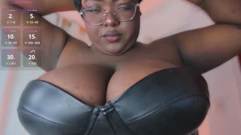 Snapshot of ayanaa_ebony_ chatting on March 5, 2026, 11:28 am Ayana online show from March 5, 2026, 11:28 am