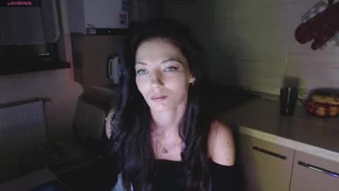 Snapshot of ayanagrumpixx chatting on June 1, 2026, 12:01 am AyanaGrumpixx online show from June 1, 2026, 12:01 am