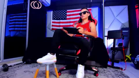 Snapshot of aydenmillerdom chatting on September 28, 2025, 3:06 pm Ayden Miller online show from September 28, 2025, 3:06 pm