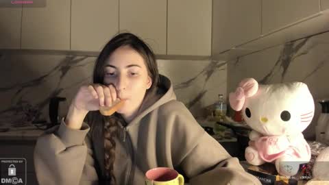 Snapshot of ayesha_thebest chatting on February 3, 2026, 9:09 pm Ayesha online show from February 3, 2026, 9:09 pm