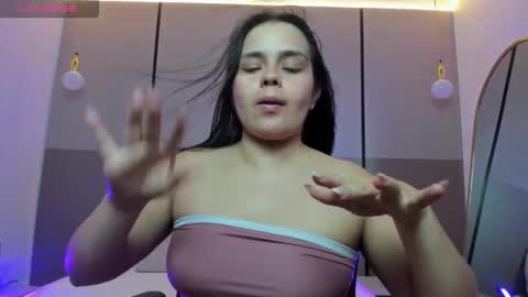 Alyda Jaramillo online show from March 14, 2026, 7:19 pm