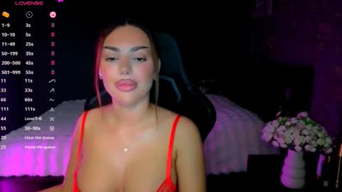  Ayla Demir  online show from March 9, 2026, 9:52 pm