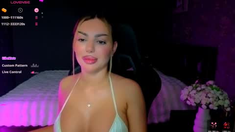  Ayla Demir  online show from March 18, 2026, 9:51 pm