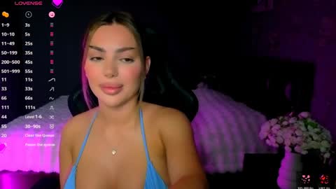  Ayla Demir  online show from March 22, 2026, 9:51 pm