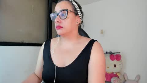 Snapshot of aylaislem chatting on February 19, 2025, 7:39 am SandyMODELINDEPENDIENT online show from February 19, 2025, 7:39 am