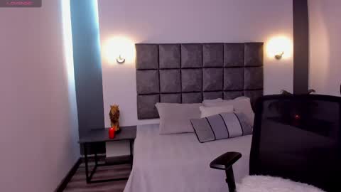 Ayleen online show from February 16, 2025, 12:19 am