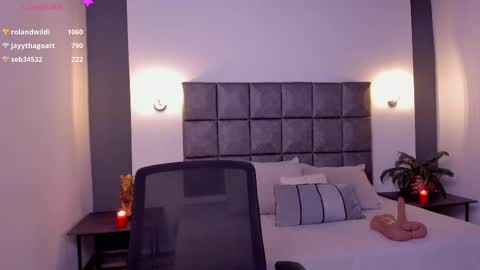 Ayleen online show from February 16, 2025, 9:59 am