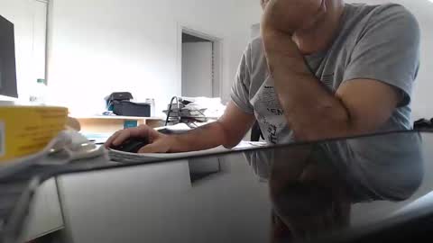 aylinniyerim online show from February 18, 2025, 8:59 am