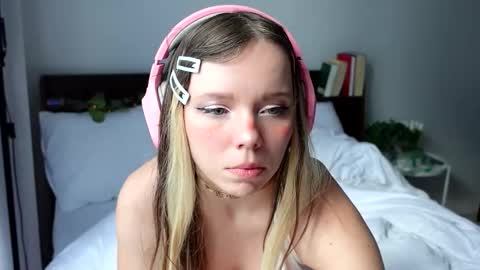 Ayra Lust online show from February 10, 2025, 6:42 am