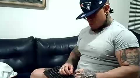 Ayrton naffah2 online show from December 20, 2024, 4:42 am