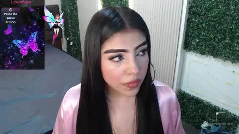 Snapshot of aysel_27 chatting on November 12, 2025, 11:36 pm Aysel online show from November 12, 2025, 11:36 pm