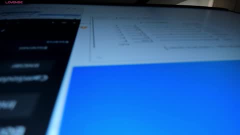 Ayshel online show from November 22, 2025, 2:54 am