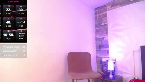 Azahara online show from October 25, 2025, 4:24 pm