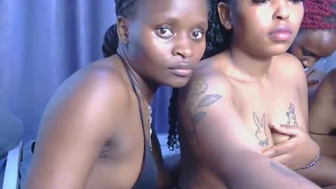 Snapshot of azalea46 chatting on January 10, 2026, 5:20 am Azalea online show from January 10, 2026, 5:20 am