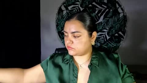 Snapshot of azaraonyx chatting on May 15, 2026, 2:24 pm Goddess Azara online show from May 15, 2026, 2:24 pm