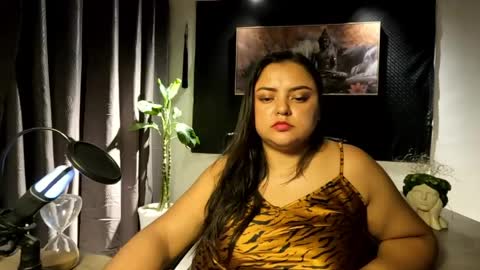 Snapshot of azaraonyx chatting on May 26, 2026, 4:14 pm Goddess Azara online show from May 26, 2026, 4:14 pm