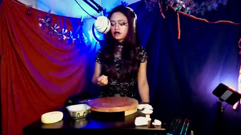 Azazel online show from December 7, 2024, 9:39 am