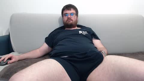 Snapshot of azer912 chatting on February 20, 2026, 10:10 pm Azer online show from February 20, 2026, 10:10 pm