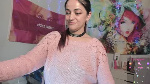 Snapshot of azucenaxxxgp chatting on December 17, 2024, 6:31 pm Azucena R online show from December 17, 2024, 6:31 pm