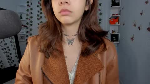 azumi saan online show from November 6, 2025, 3:07 am