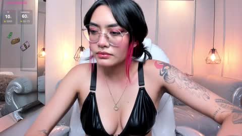 Snapshot of azurakindong chatting on December 14, 2024, 11:34 pm Azura online show from December 14, 2024, 11:34 pm