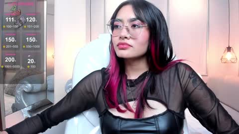 Snapshot of azurakindong chatting on January 10, 2025, 1:32 am Azura online show from January 10, 2025, 1:32 am