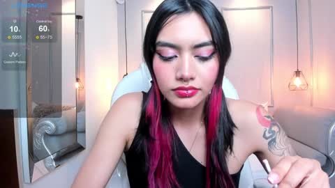 Snapshot of azurakindong chatting on January 24, 2025, 1:45 am Azura online show from January 24, 2025, 1:45 am