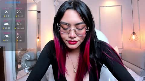 Snapshot of azurakindong chatting on February 12, 2025, 10:37 pm Azura online show from February 12, 2025, 10:37 pm
