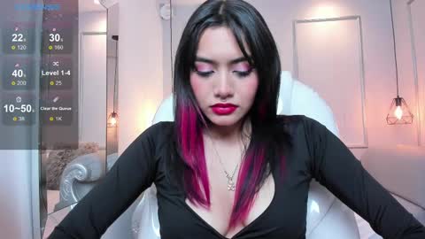Snapshot of azurakindong chatting on February 24, 2025, 7:41 pm Azura online show from February 24, 2025, 7:41 pm