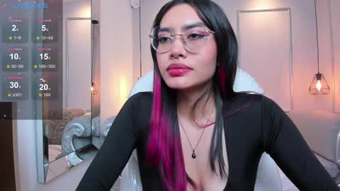 Snapshot of azurakindong chatting on March 5, 2025, 11:49 pm Azura online show from March 5, 2025, 11:49 pm