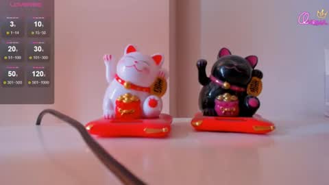 azure_moon online show from June 22, 2026, 9:17 am