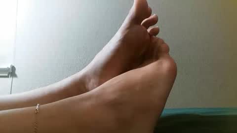 Snapshot of azuregoddess chatting on May 26, 2026, 3:35 am azuregoddess online show from May 26, 2026, 3:35 am