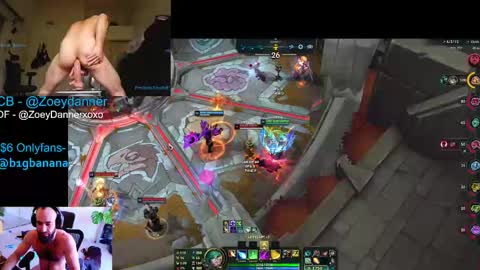 Snapshot of b1gbanana chatting on March 4, 2025, 7:22 pm b1gbanana online show from March 4, 2025, 7:22 pm