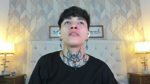 Anny online show from May 26, 2026, 2:51 am