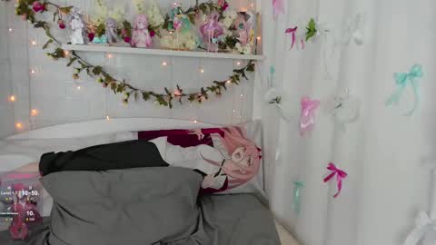 b4by_emilia online show from March 8, 2025, 9:40 pm