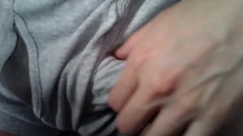 OneHitWonderr online show from October 7, 2025, 2:58 pm