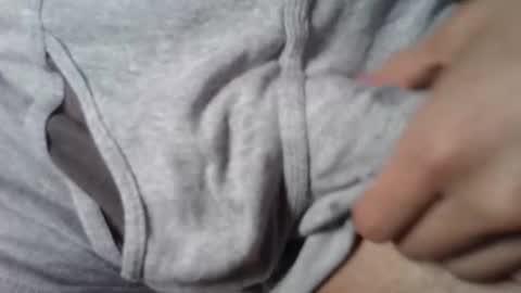 OneHitWonderr online show from October 9, 2025, 12:41 am