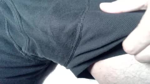 OneHitWonderr online show from October 17, 2025, 4:37 am