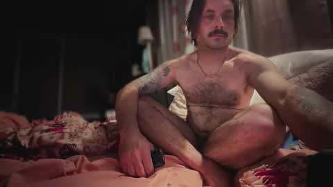 Snapshot of b4nkshot765 chatting on December 17, 2025, 7:14 am bry online show from December 17, 2025, 7:14 am