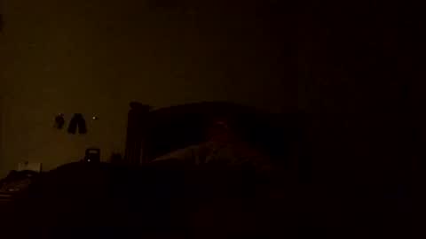 b_johnson530 online show from October 18, 2025, 9:32 am