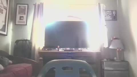 b_johnson530 online show from December 2, 2025, 5:19 pm