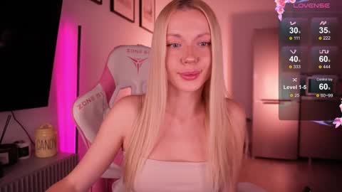 Bonnie  online show from November 5, 2025, 3:45 pm