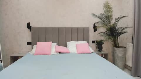 Snapshot of bab_boom chatting on February 19, 2026, 2:40 am Monica online show from February 19, 2026, 2:40 am