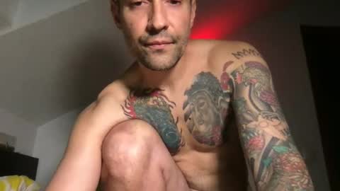 Snapshot of babakeror chatting on June 25, 2026, 11:31 pm BKR online show from June 25, 2026, 11:31 pm